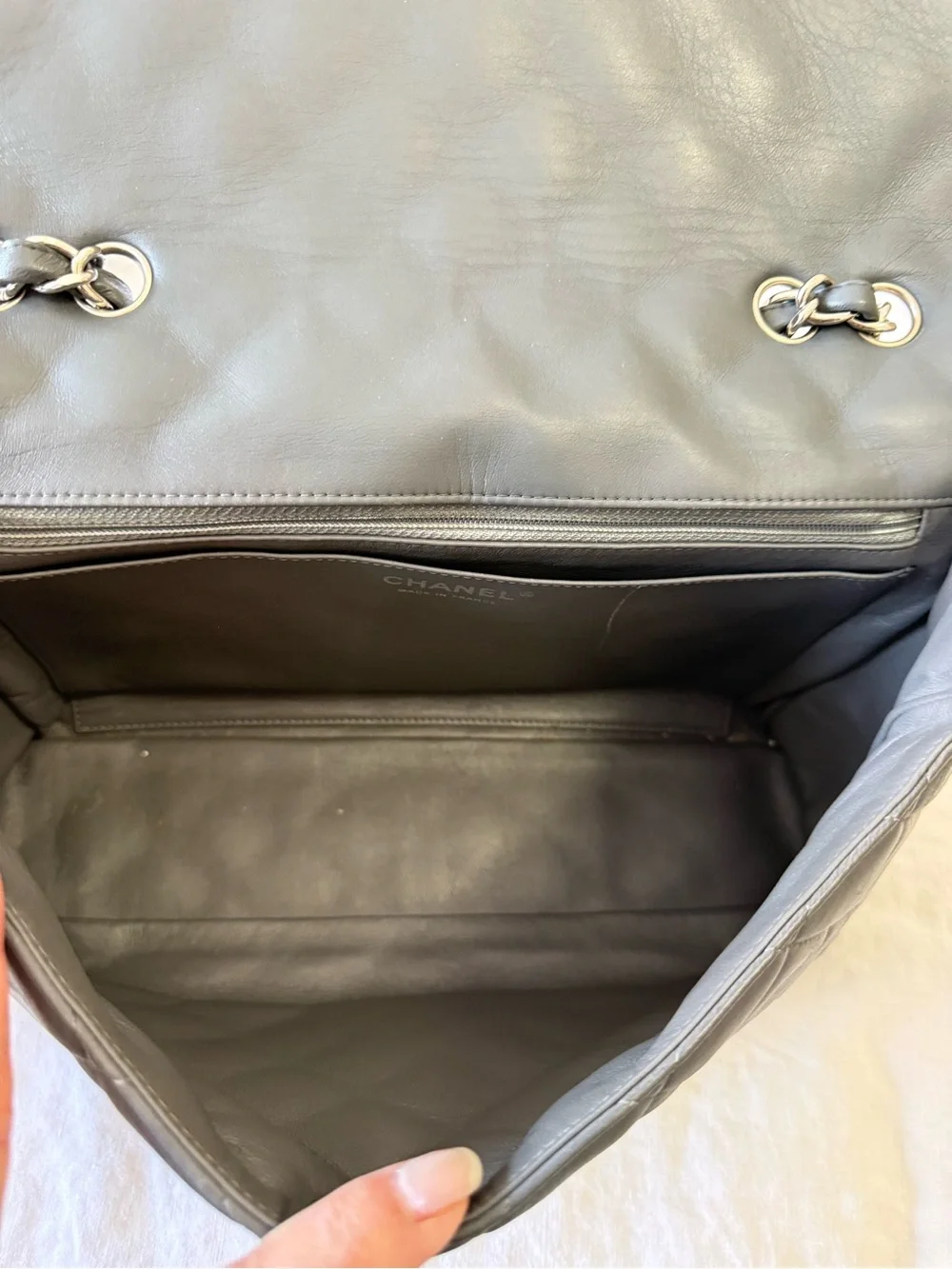 Chanel | Gray Jumbo Classic Single Flap Lambskin Shoulder Bag | Silver Tone HW